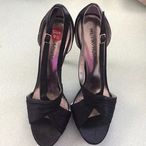 9.5 Black Heels 👠